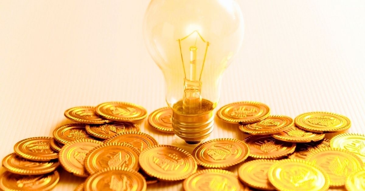 電球と金貨