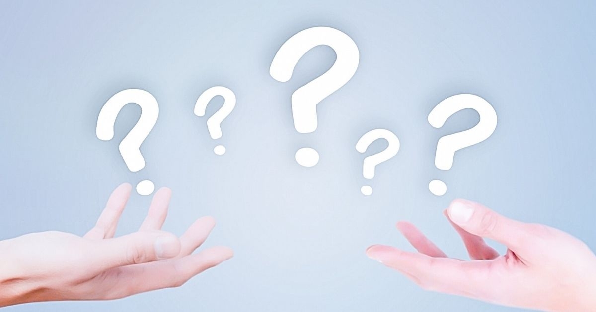 手のひらの上の疑問符