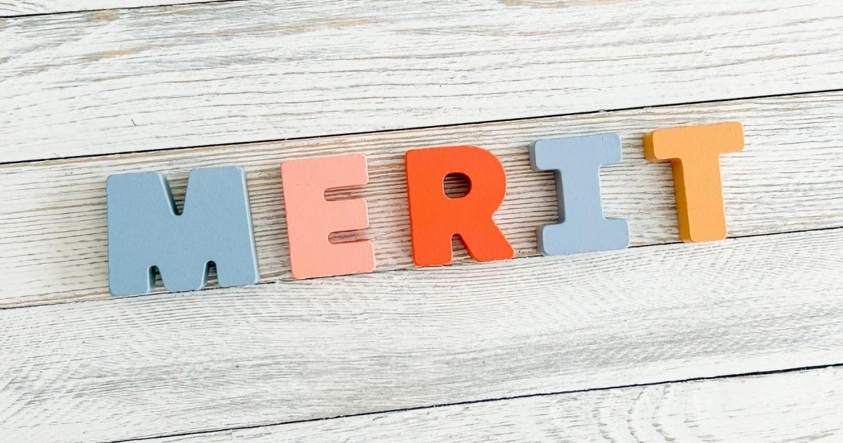 メリットの文字