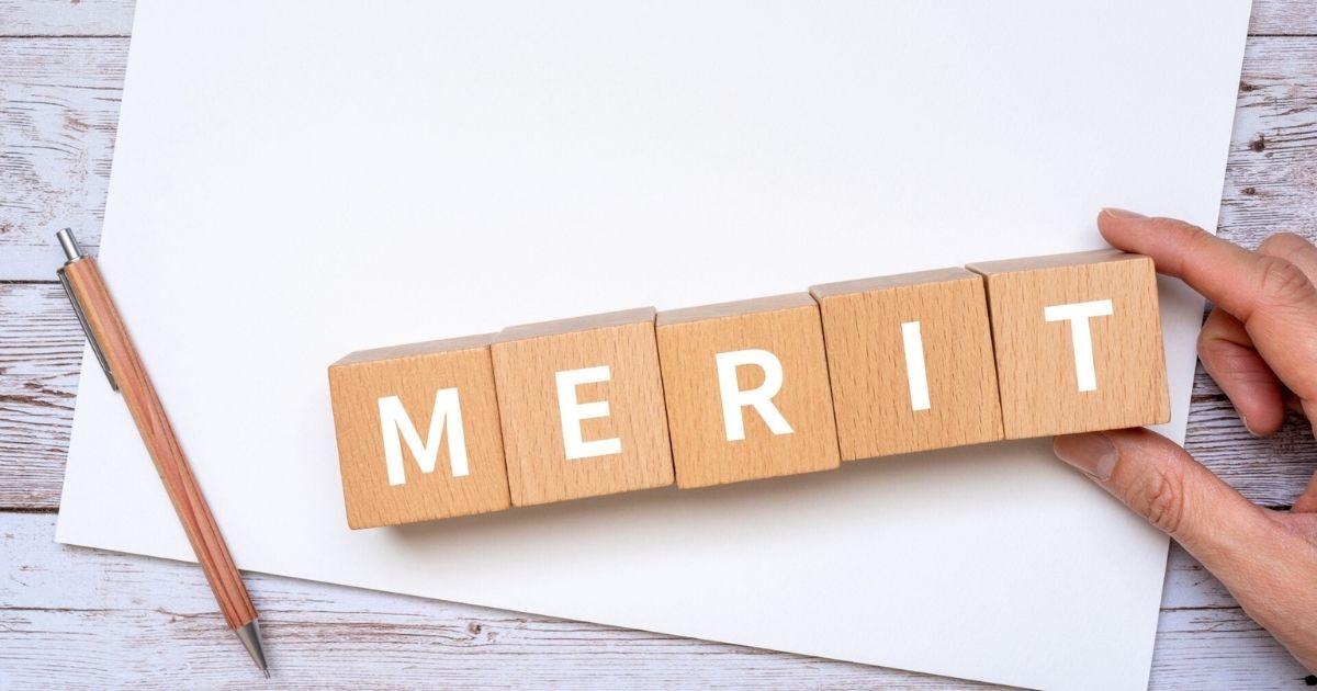 メリットの文字